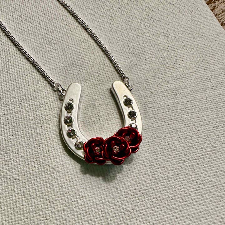 Horseshoe with Roses/Arabian Horse Lovers Necklace Jewelry 6 Horseshoe with Roses/Arabian Horse Lovers Necklace Jewelry - Image 4