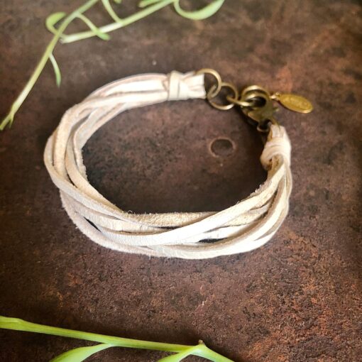 Astali Roadhouse Collection Leather 7-Strand Bracelet - Cream/Brs - Image 5
