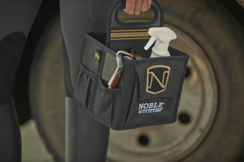 Grooming Kits, Totes, & BagsNaN