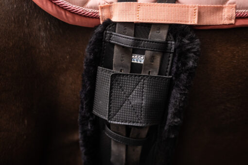 Lami Cell Dressage Girth Protec 1