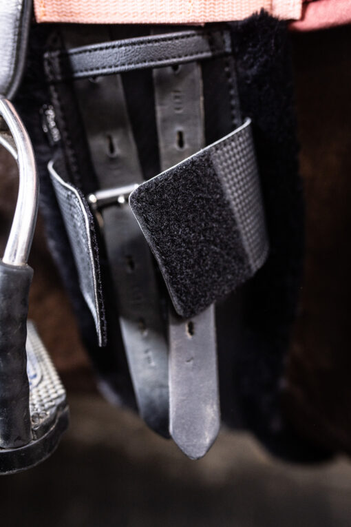 Lami Cell Dressage Girth Protec 3