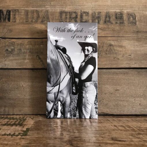 Saddle Stirrup Necklace Aqua Bead Jewelry3